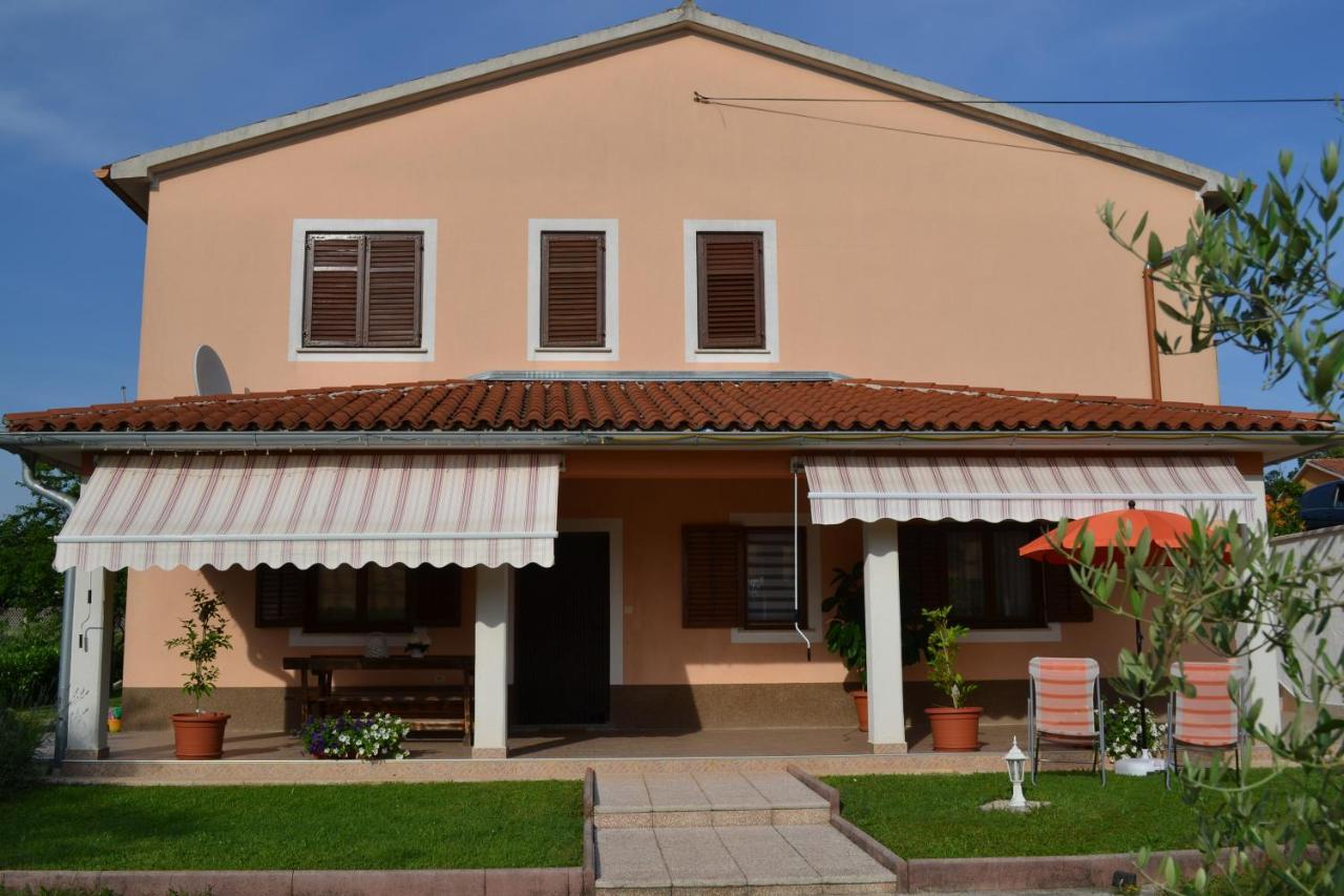 Apartman Doli Nedeščina Esterno foto